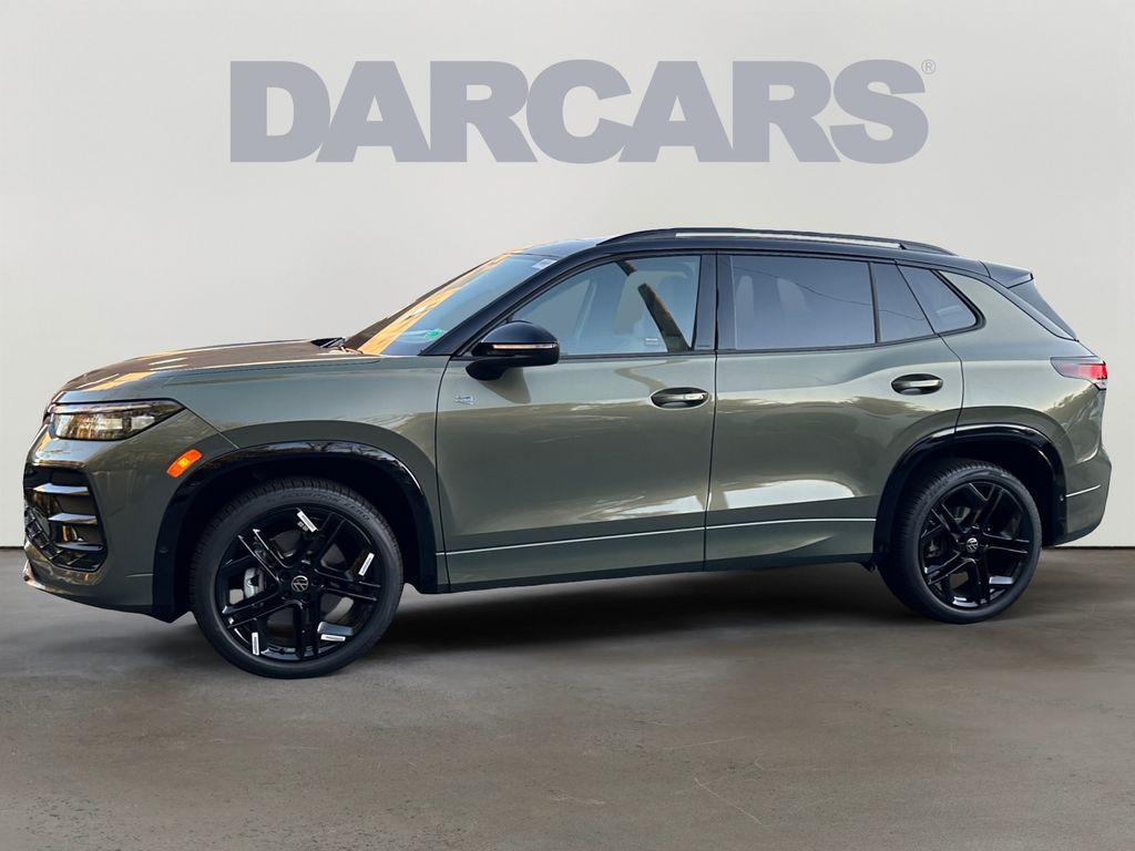 new 2025 Volkswagen Tiguan car, priced at $38,586