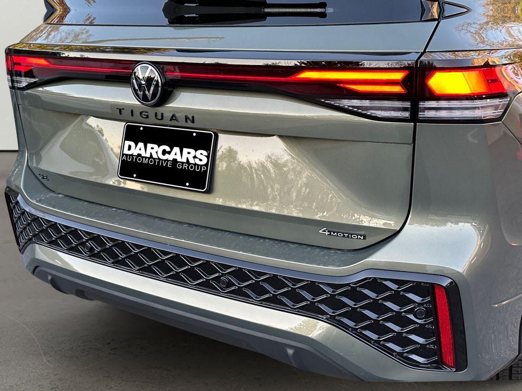 new 2025 Volkswagen Tiguan car, priced at $38,586