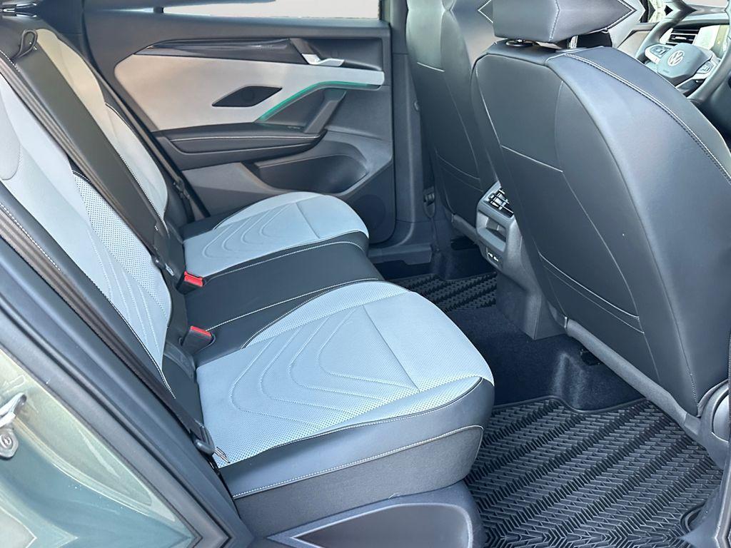 new 2025 Volkswagen Tiguan car, priced at $38,586