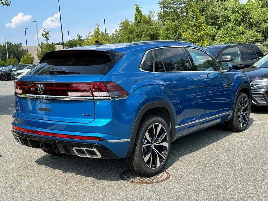 new 2024 Volkswagen Atlas Cross Sport car, priced at $50,194