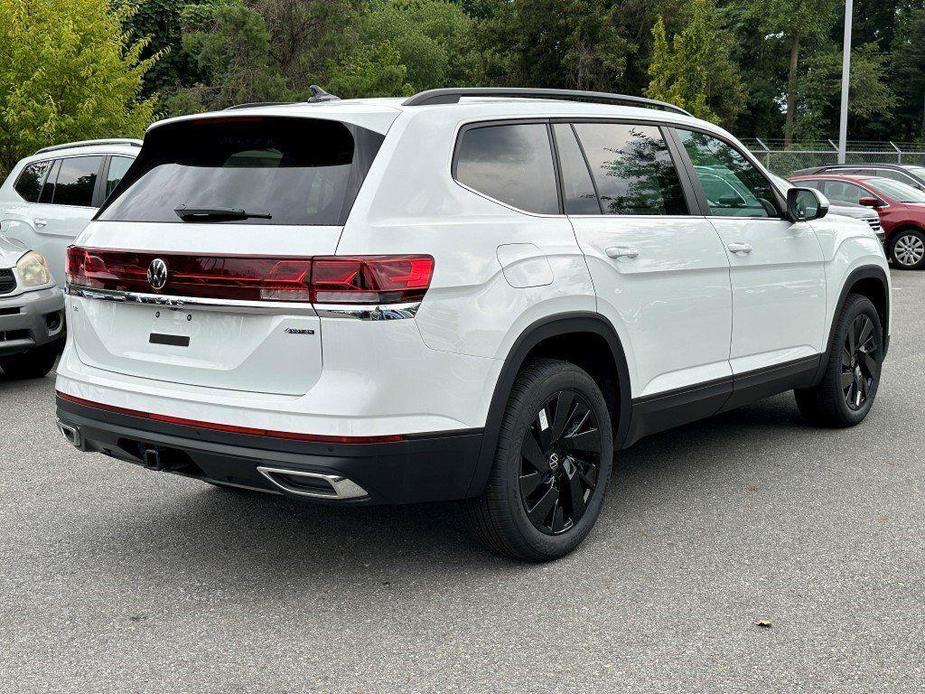 new 2024 Volkswagen Atlas car, priced at $37,063