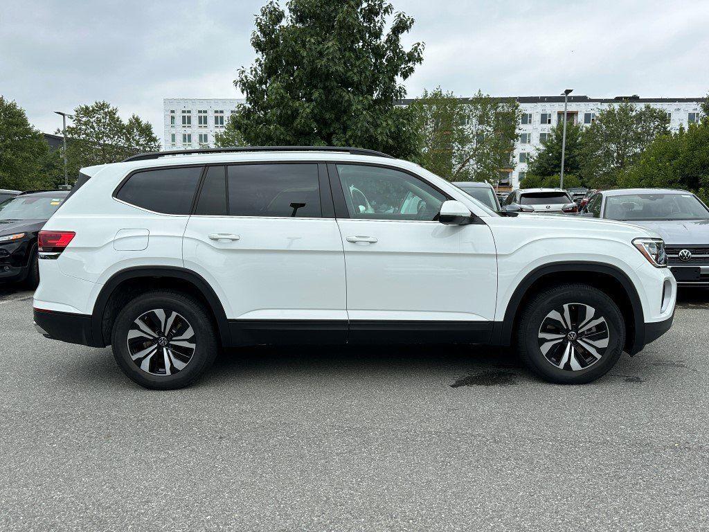 new 2024 Volkswagen Atlas car, priced at $41,039