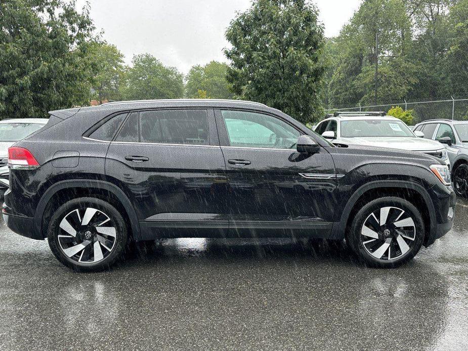 new 2024 Volkswagen Atlas Cross Sport car, priced at $38,146