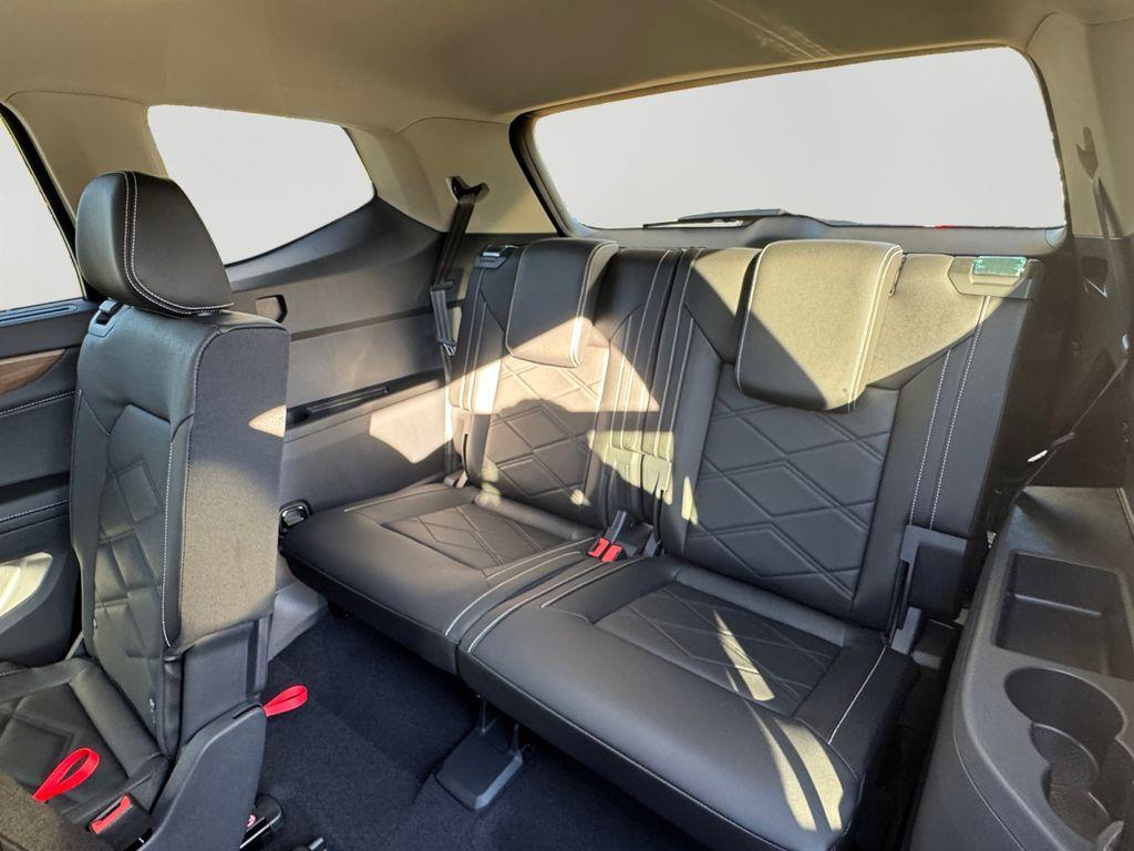 new 2026 Volkswagen Atlas car, priced at $45,705