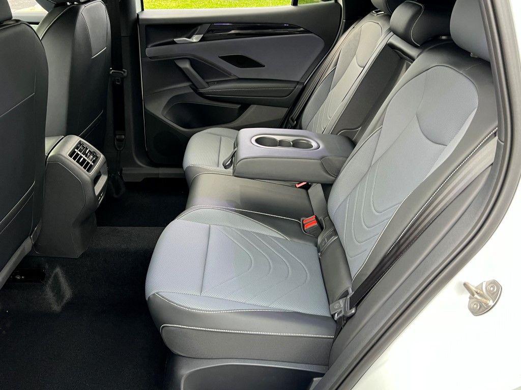 new 2025 Volkswagen Tiguan car, priced at $39,941