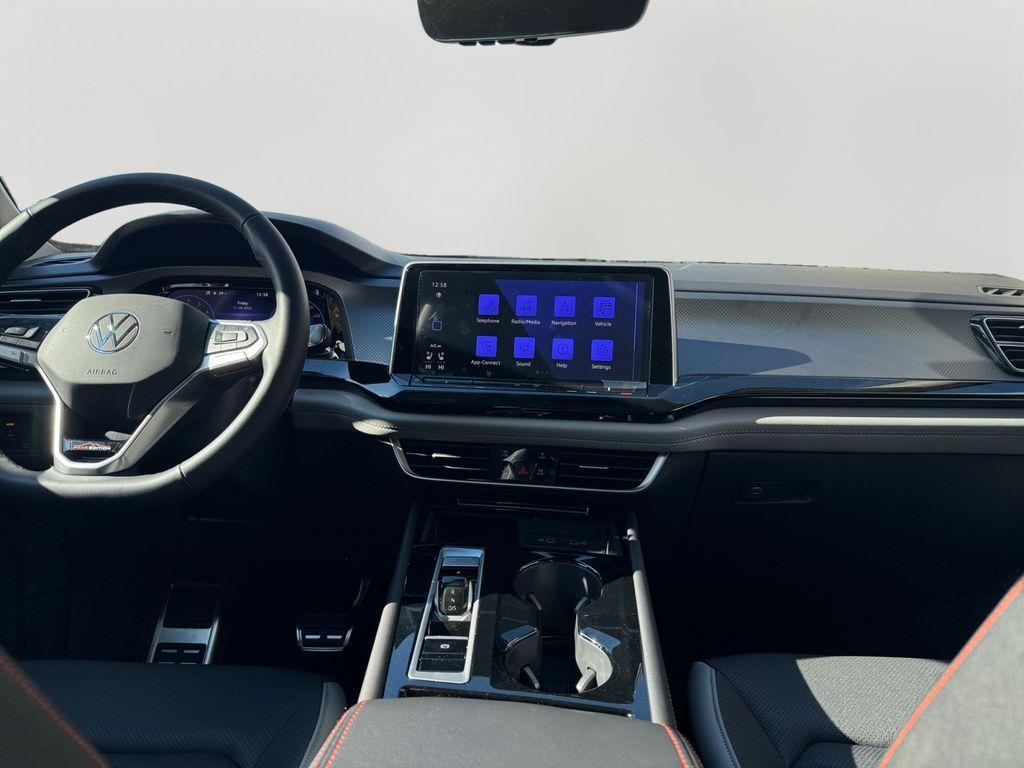 new 2026 Volkswagen Atlas car, priced at $47,620