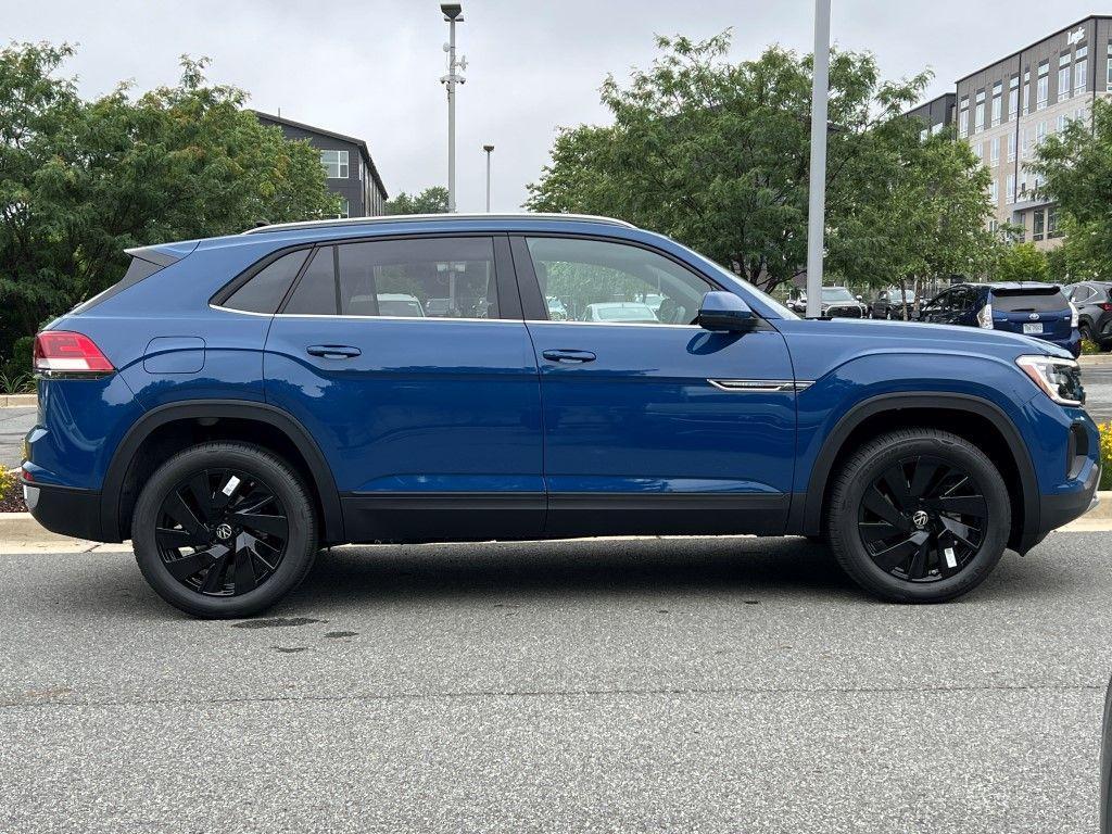new 2025 Volkswagen Atlas Cross Sport car, priced at $41,437