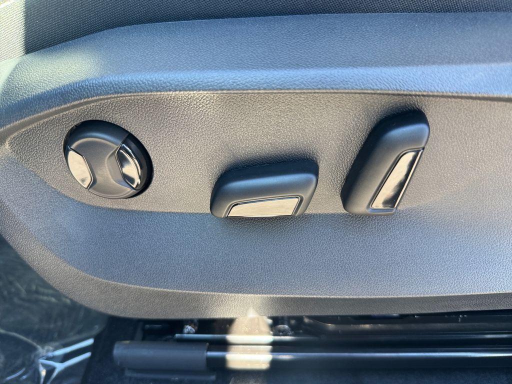 new 2026 Volkswagen Taos car, priced at $33,219