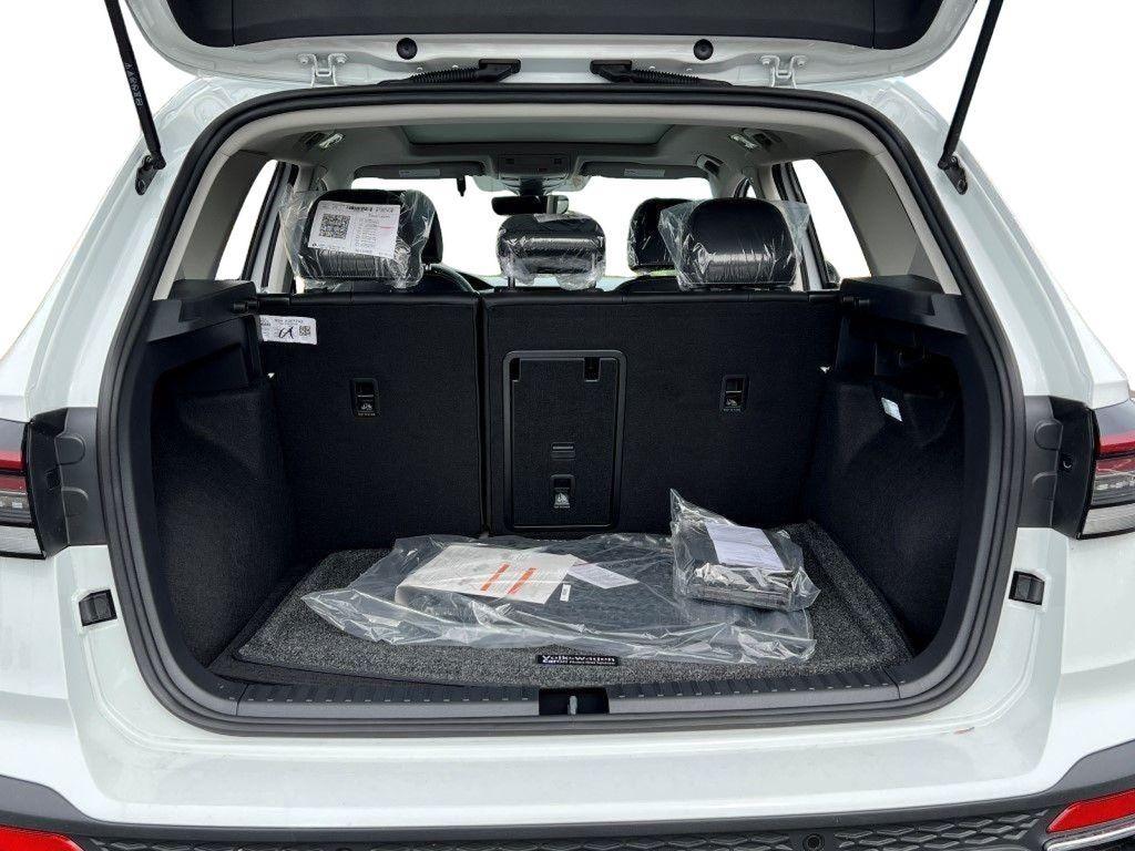 new 2025 Volkswagen Taos car, priced at $35,714