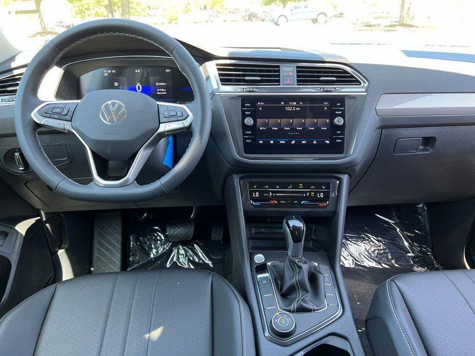 new 2024 Volkswagen Tiguan car, priced at $29,676