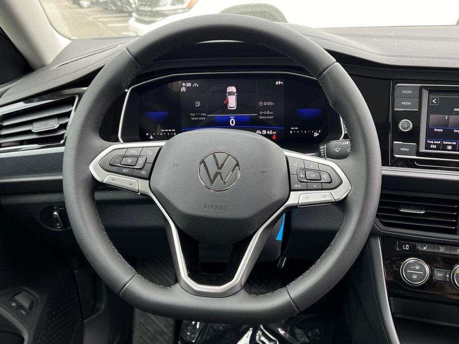 new 2024 Volkswagen Jetta car, priced at $26,554