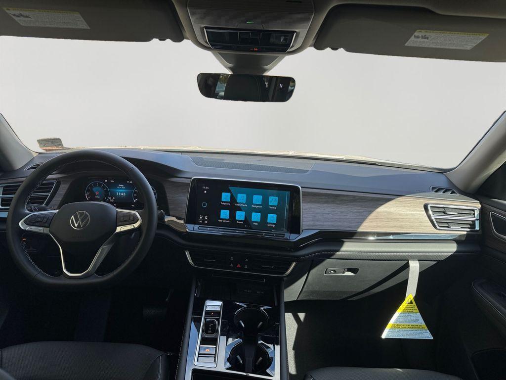 new 2025 Volkswagen Atlas car, priced at $43,692