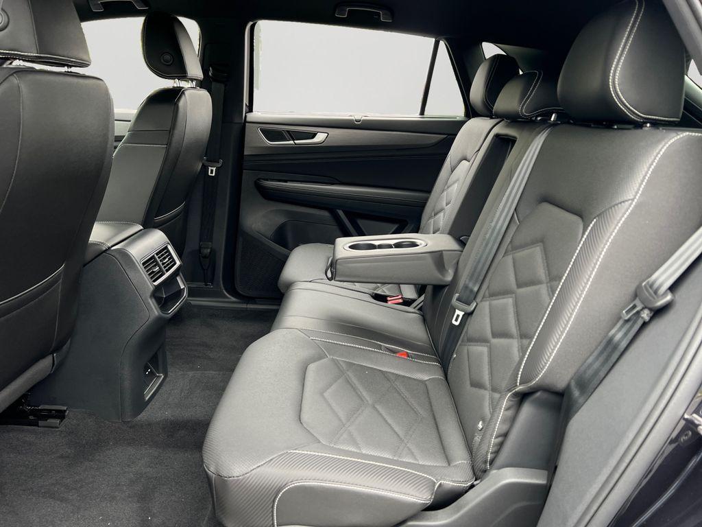 new 2026 Volkswagen Atlas Cross Sport car, priced at $45,690