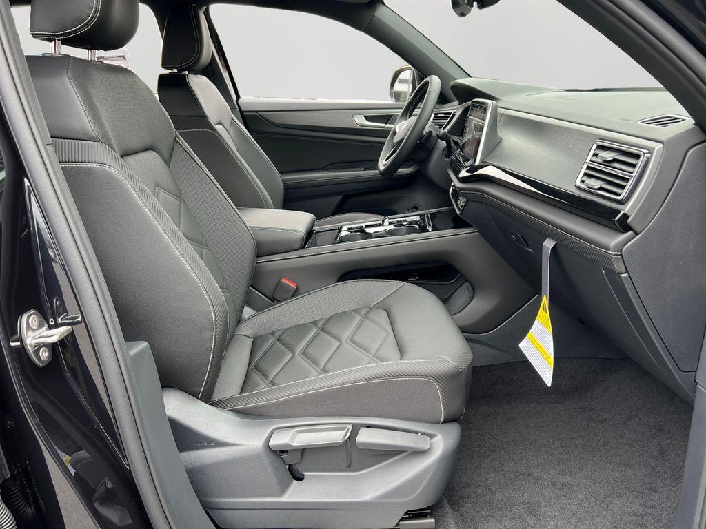 new 2026 Volkswagen Atlas Cross Sport car, priced at $45,690