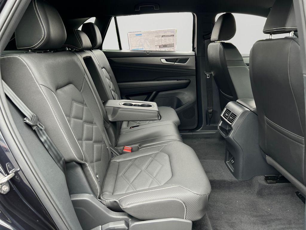 new 2026 Volkswagen Atlas Cross Sport car, priced at $45,690