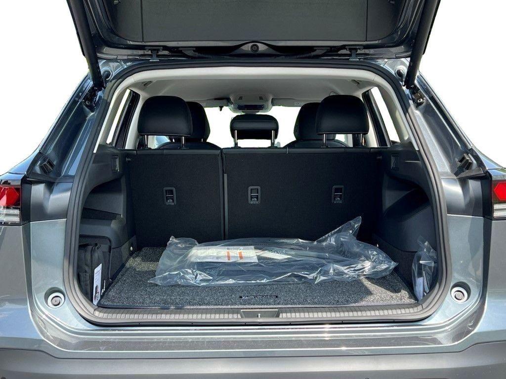 new 2025 Volkswagen Tiguan car, priced at $31,839