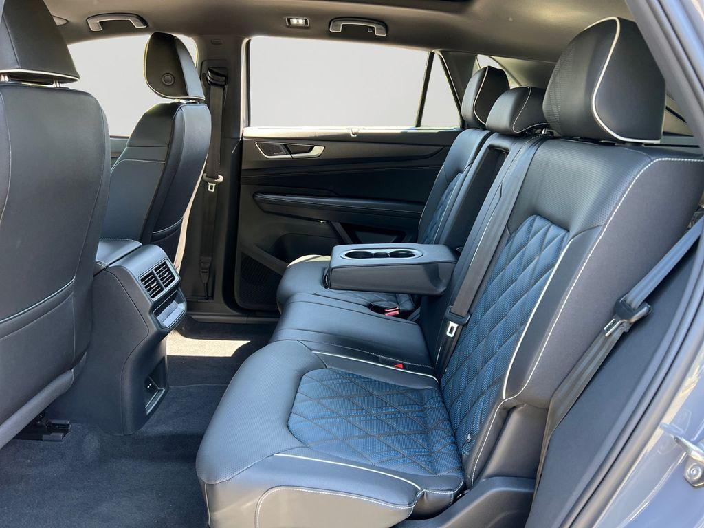 new 2026 Volkswagen Atlas Cross Sport car, priced at $55,101