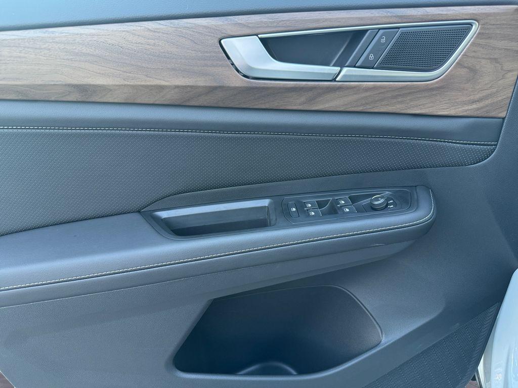 new 2026 Volkswagen Atlas car, priced at $39,263