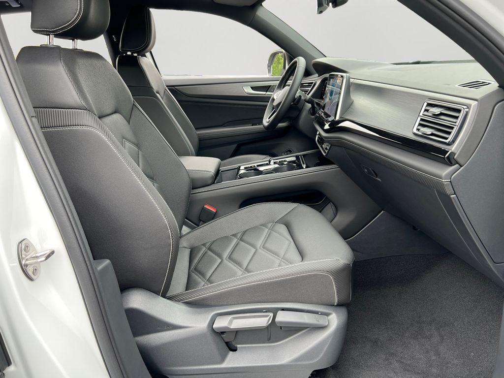 new 2026 Volkswagen Atlas Cross Sport car, priced at $47,345