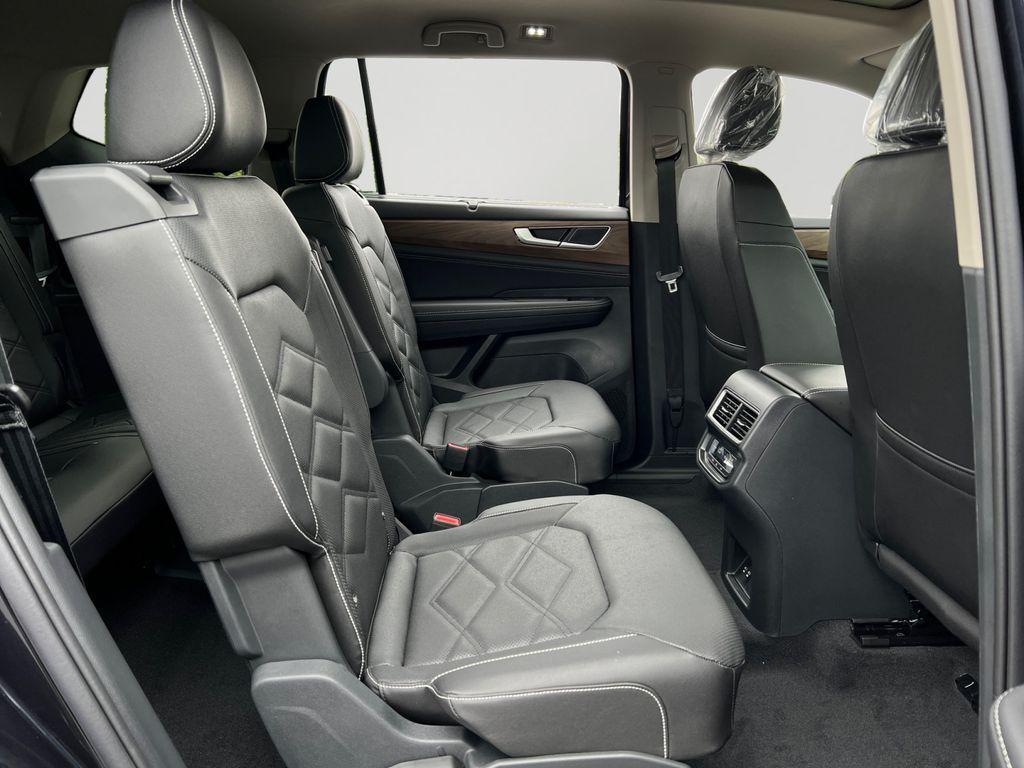 new 2026 Volkswagen Atlas car, priced at $48,095