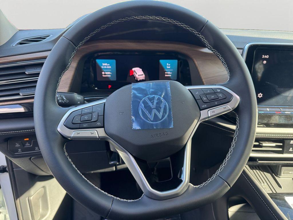 new 2026 Volkswagen Atlas car, priced at $46,186