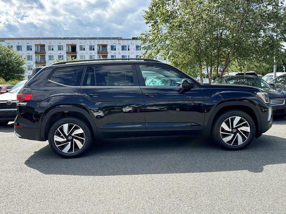 new 2024 Volkswagen Atlas car, priced at $36,753