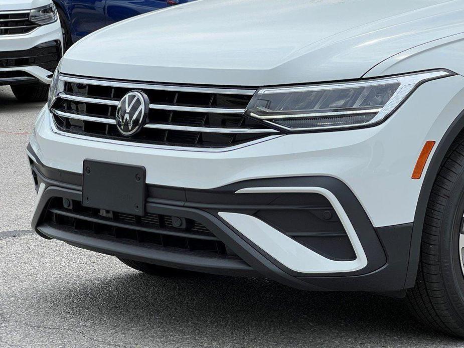 new 2024 Volkswagen Tiguan car, priced at $27,574