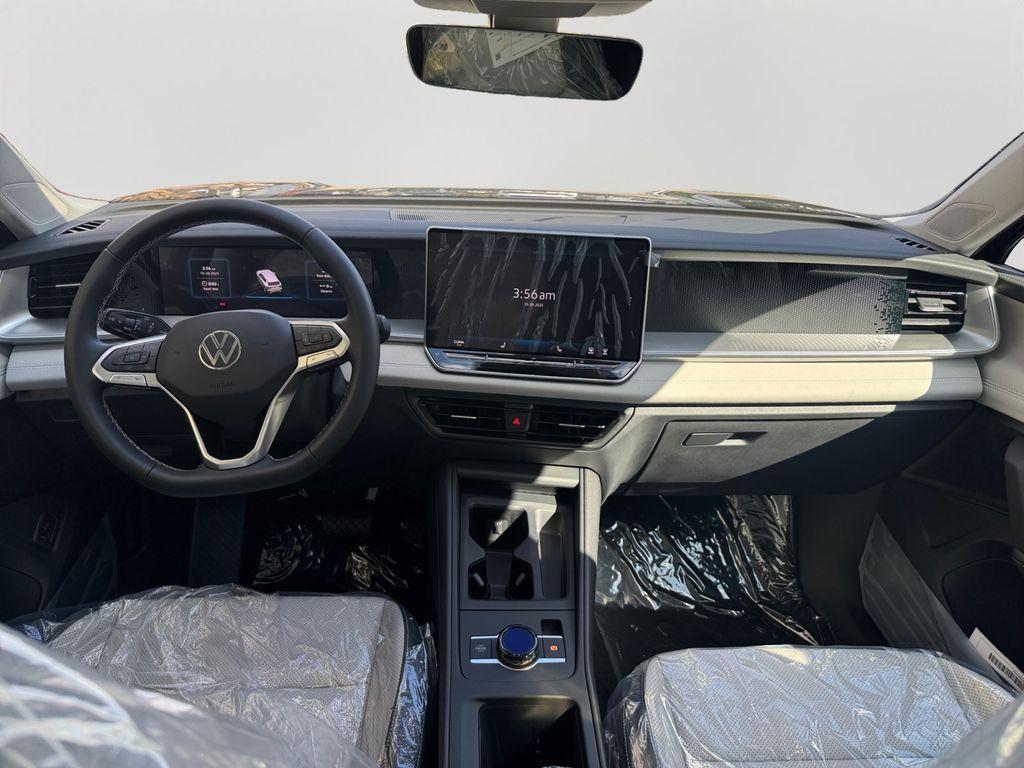 new 2025 Volkswagen Tiguan car, priced at $32,857