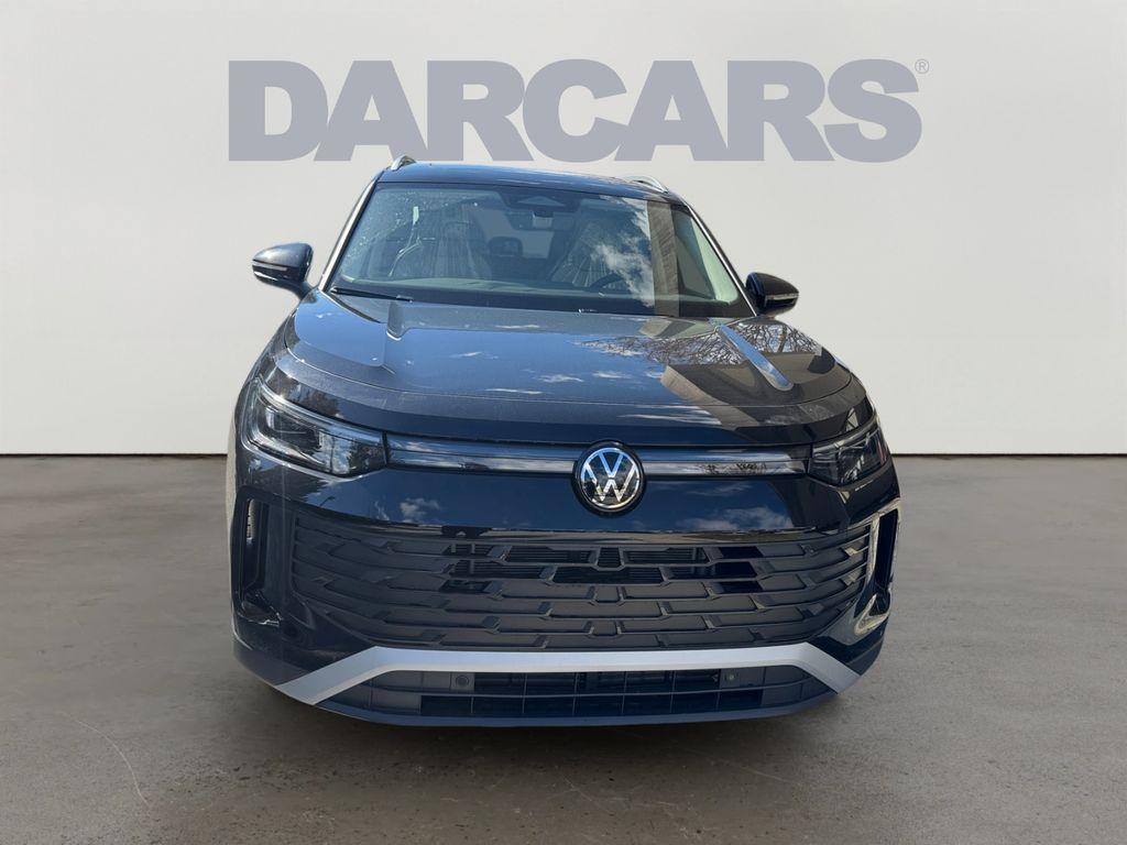 new 2025 Volkswagen Tiguan car, priced at $32,857