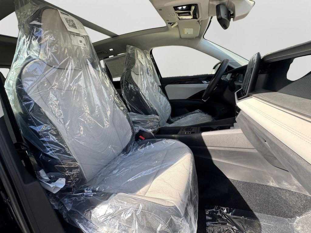 new 2025 Volkswagen Tiguan car, priced at $32,857