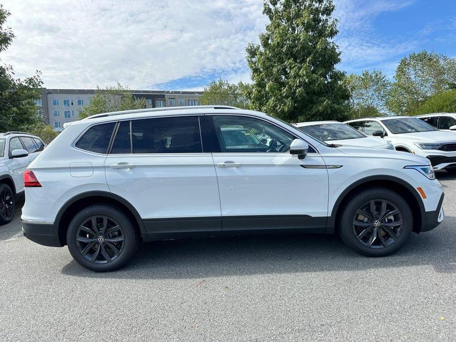 new 2024 Volkswagen Tiguan car, priced at $28,401