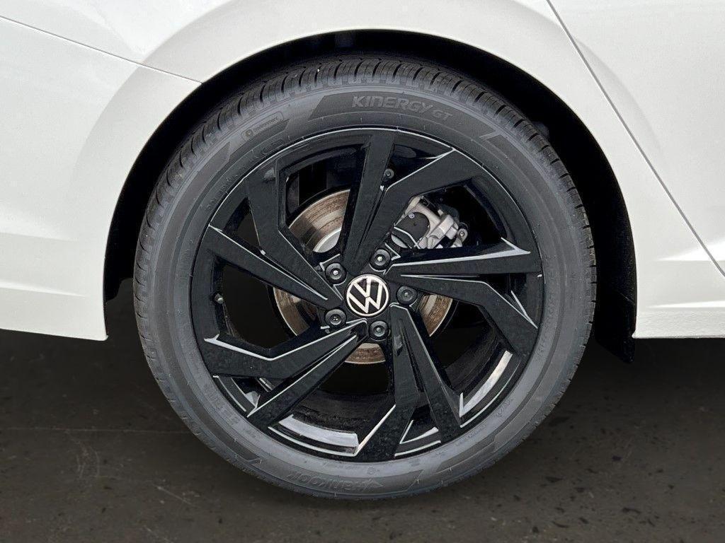 new 2025 Volkswagen Jetta car, priced at $27,233