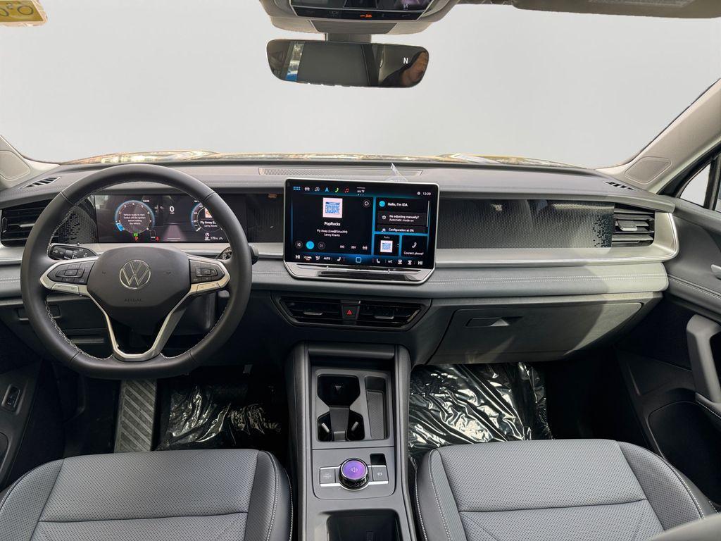 new 2025 Volkswagen Tiguan car