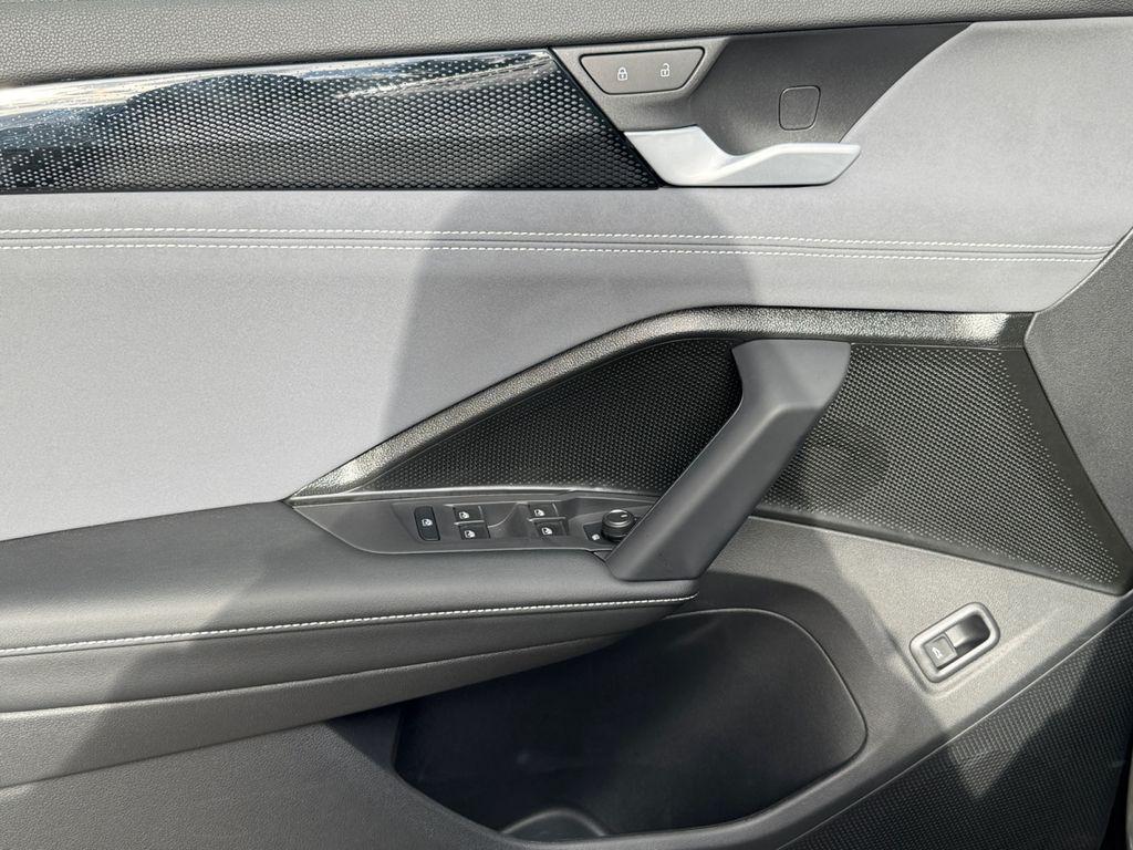 new 2025 Volkswagen Tiguan car