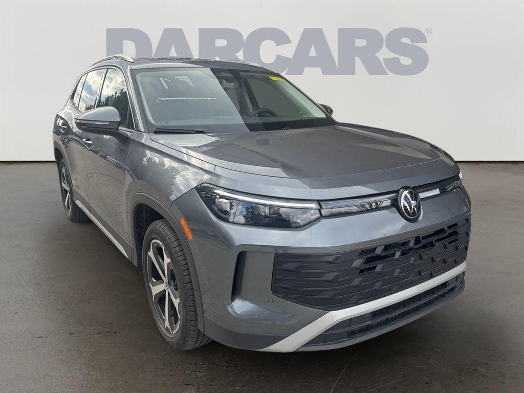 new 2025 Volkswagen Tiguan car