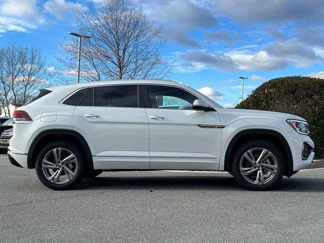 new 2024 Volkswagen Atlas Cross Sport car, priced at $43,738