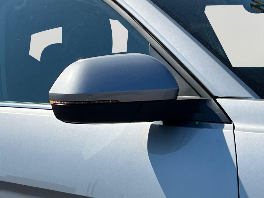 new 2026 Volkswagen Atlas car, priced at $44,611