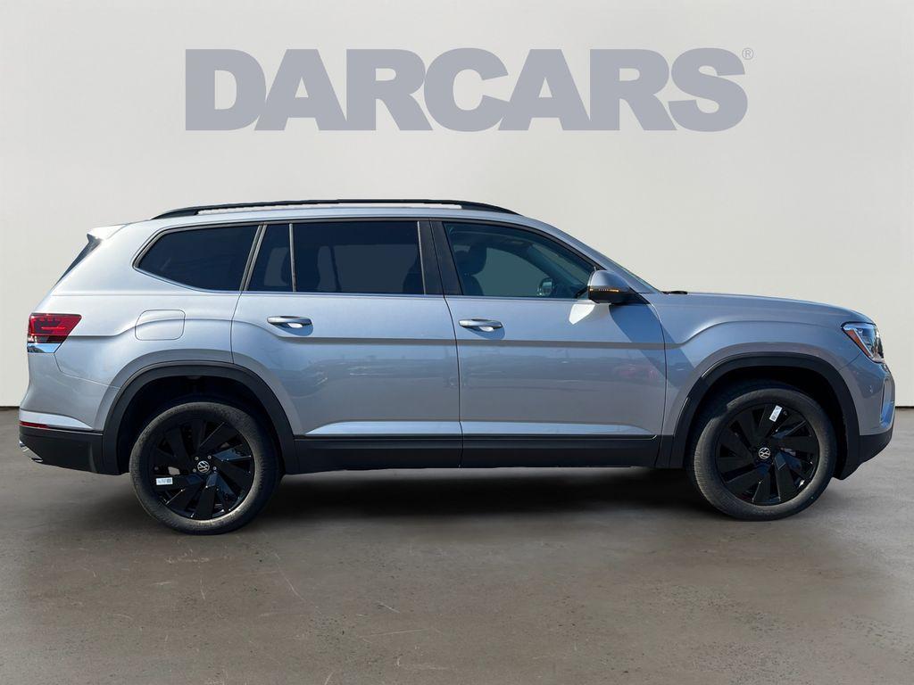 new 2026 Volkswagen Atlas car, priced at $44,611