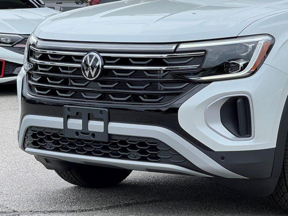 new 2024 Volkswagen Atlas car, priced at $46,580