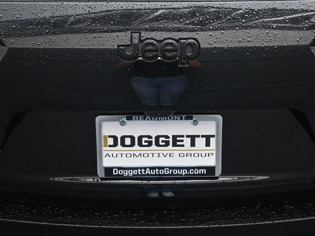 new 2025 Jeep Grand Cherokee L car, priced at $45,559