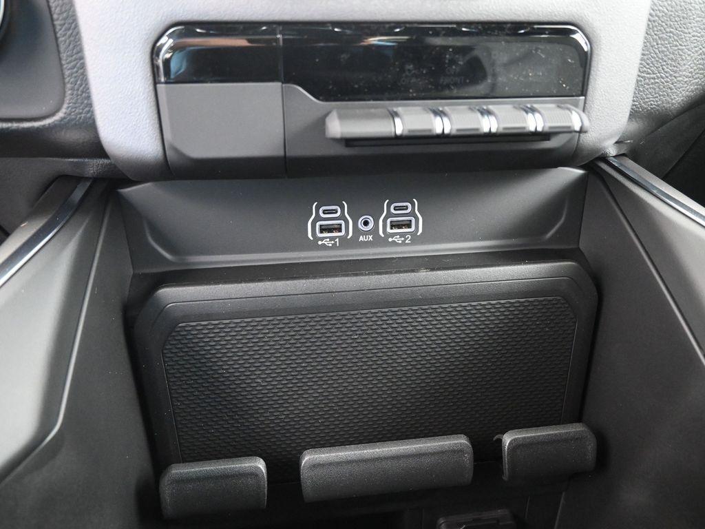 new 2025 Ram 1500 car, priced at $43,934