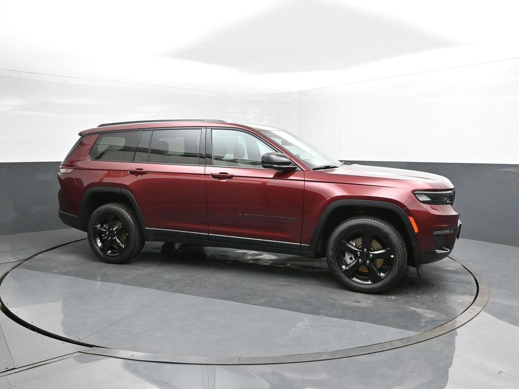 new 2025 Jeep Grand Cherokee L car, priced at $49,220