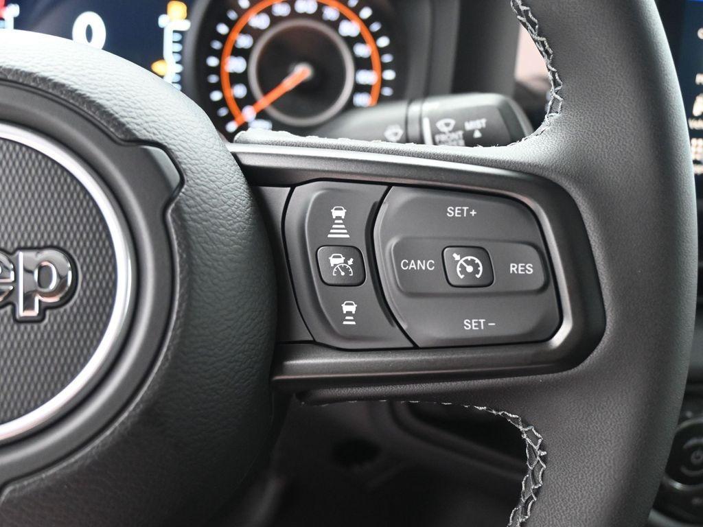 new 2025 Jeep Gladiator car, priced at $51,025