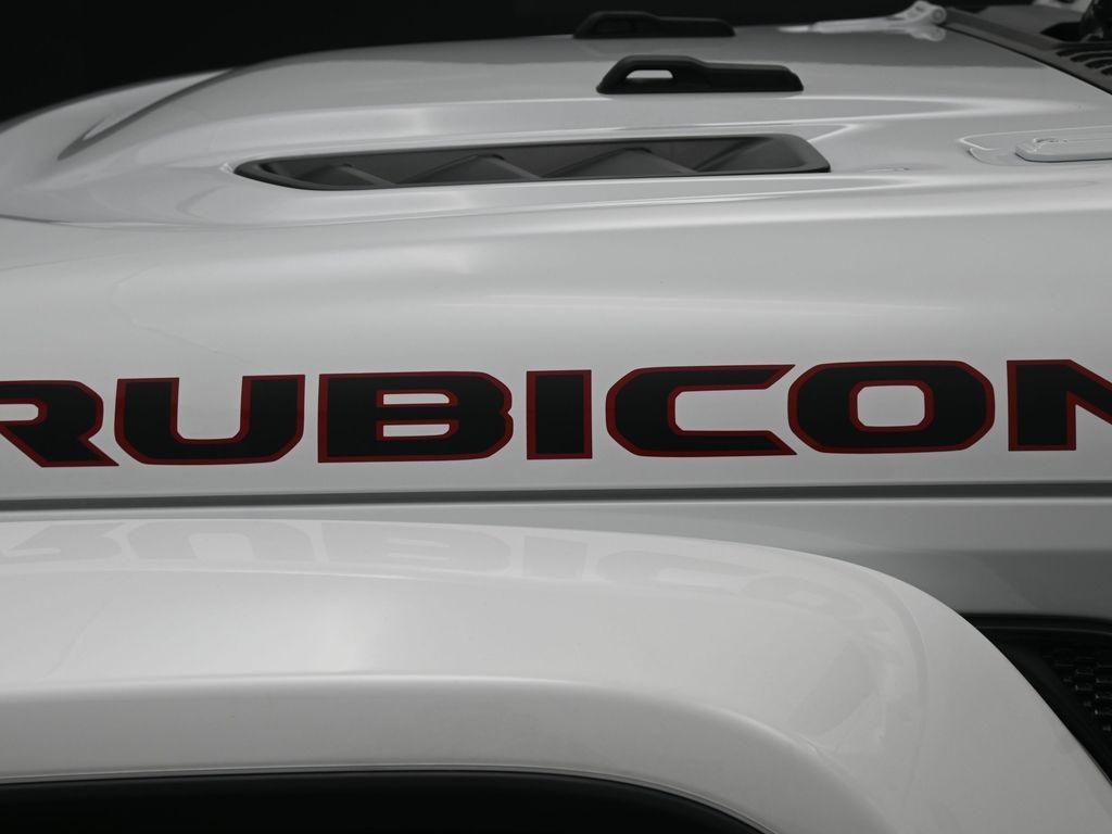 new 2025 Jeep Gladiator car, priced at $51,025