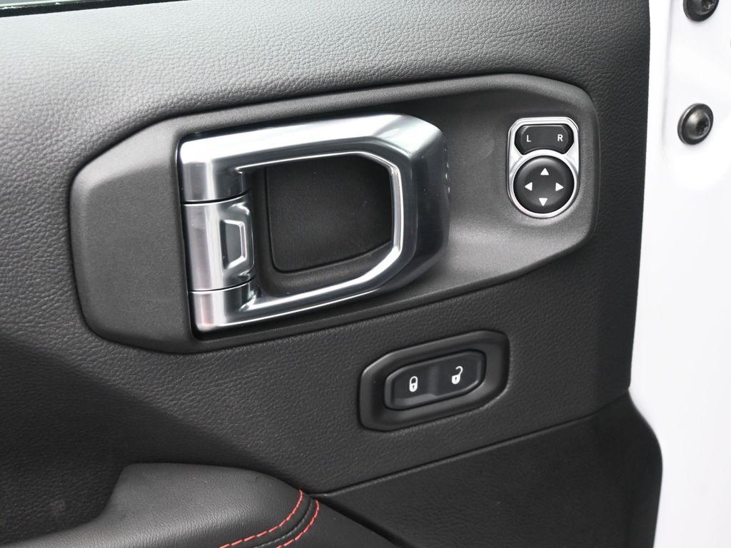 new 2025 Jeep Gladiator car, priced at $51,025