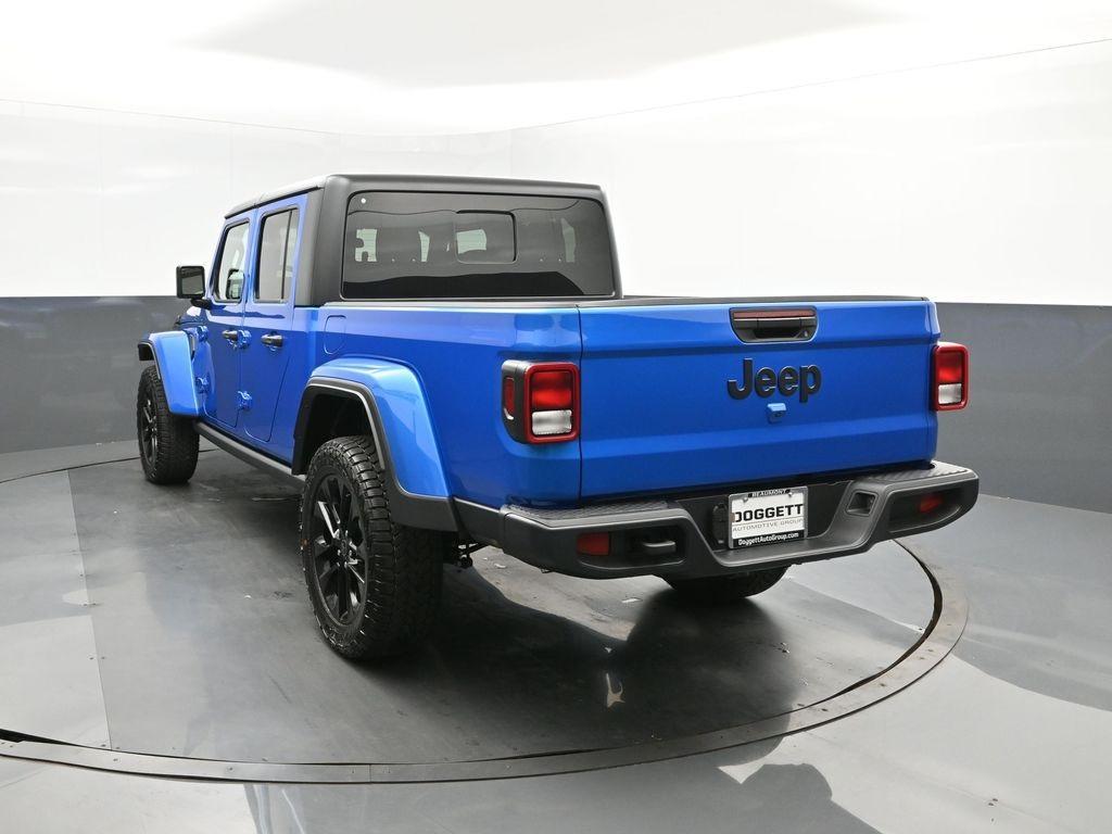 new 2025 Jeep Gladiator car, priced at $44,435
