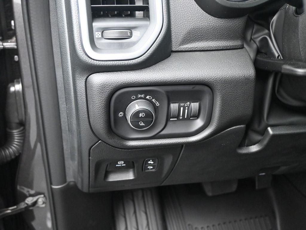 new 2025 Ram 1500 car, priced at $49,070