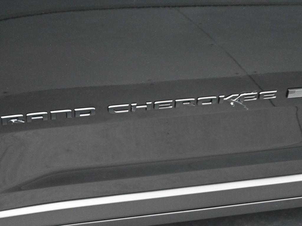 new 2025 Jeep Grand Cherokee L car, priced at $42,874