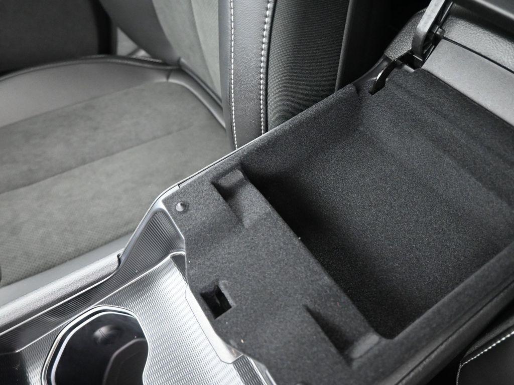 new 2025 Jeep Grand Cherokee L car, priced at $42,874