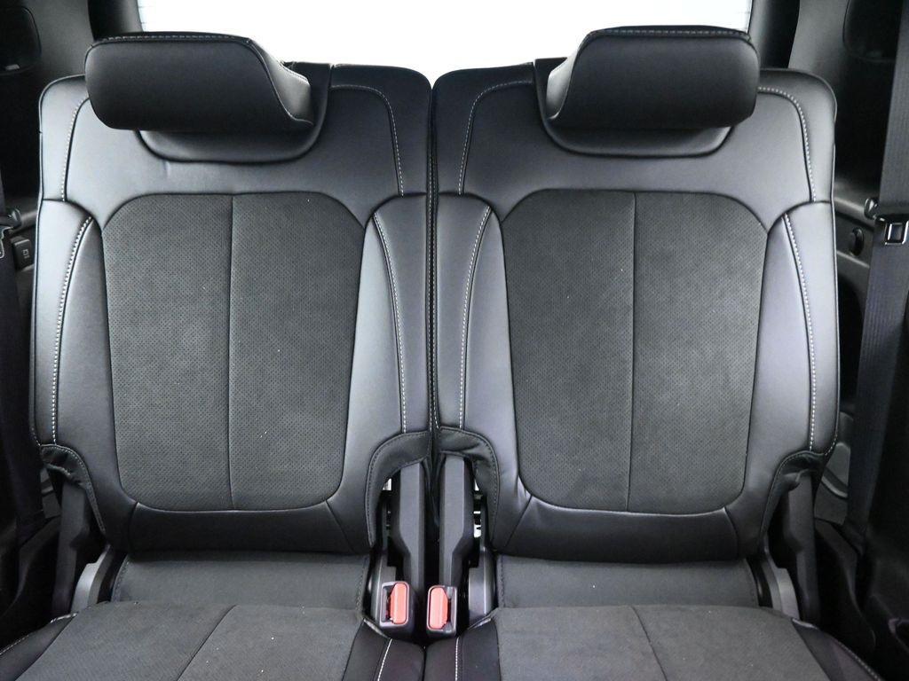 new 2025 Jeep Grand Cherokee L car, priced at $42,874